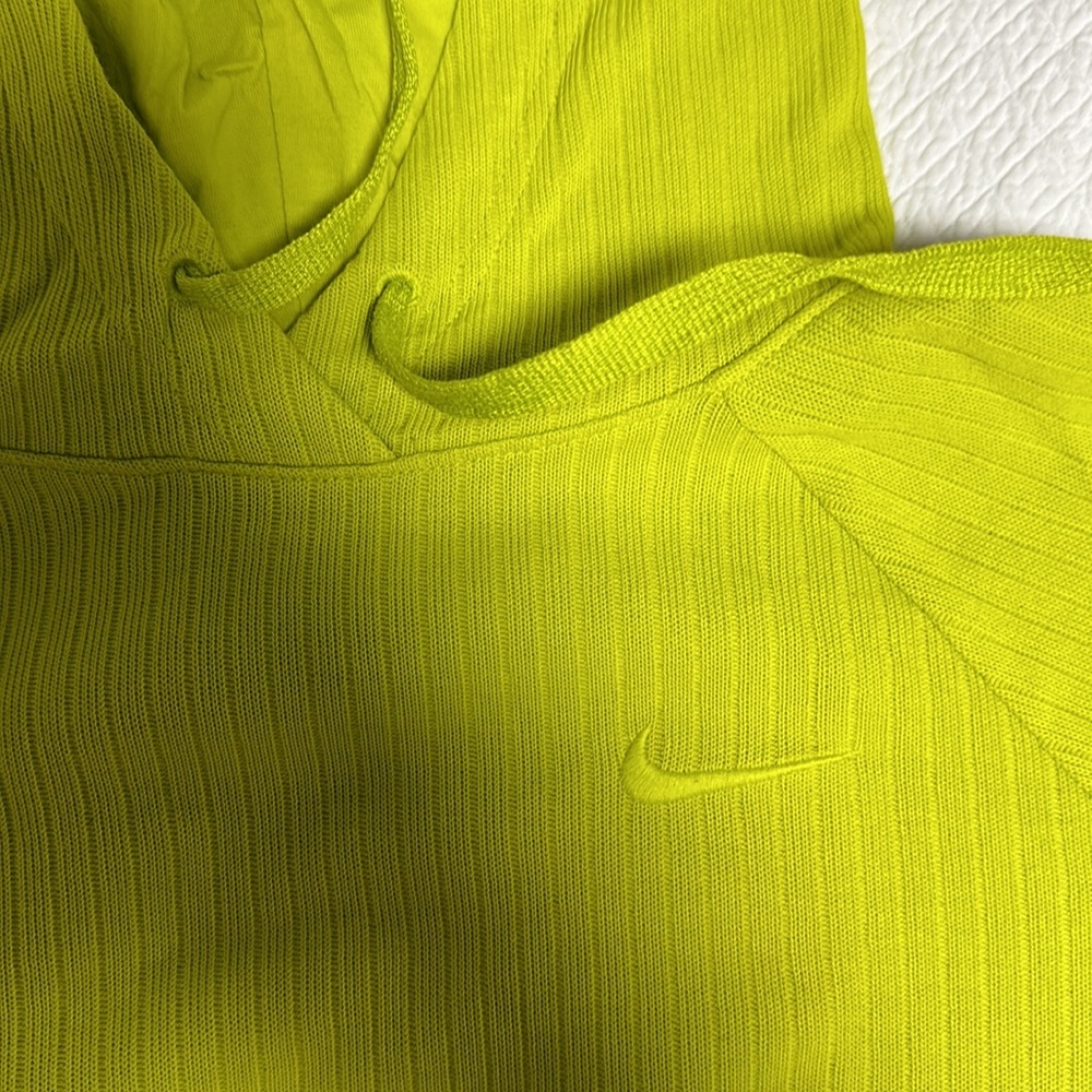 Nike- Ribbed Cropped Hoodie - Picture 3 of 4